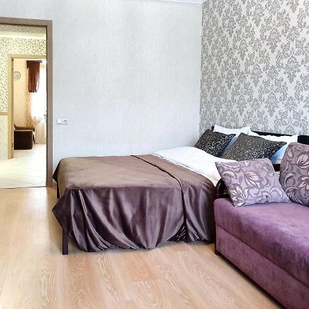 Lux Apartament Dacha Харьков Экстерьер фото